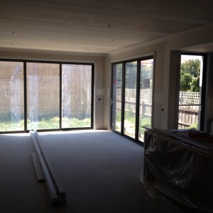 Lounge prior to Painting in Melbourne McKinnon