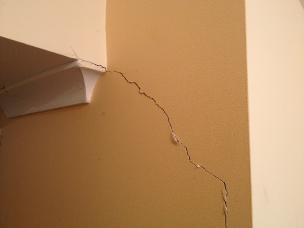 How to repair plaster cracks  Fix cracks in walls and ceilings