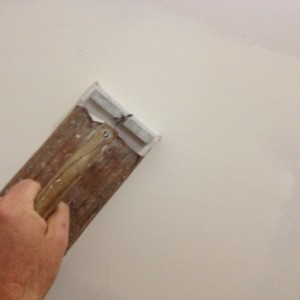 How to repair a plaster wall hole