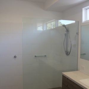 Interior Painting Ensuite in Kew